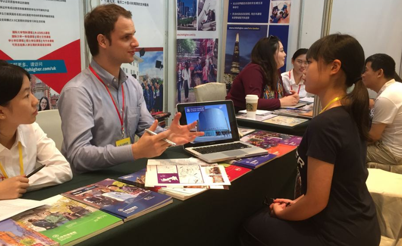 “中國購買美國國債的緣由在哪,持有大量美國國債陷入的不自然境地” “中國購買美國國債的緣由在哪,持有大量美國國債陷入的不自然境地”